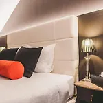 Hors-chateau - Centre Historique Hotel 3*