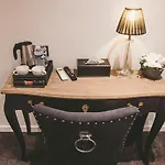 Hors-chateau - Centre Historique Hotel 3*
