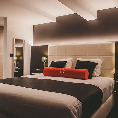 Hors-chateau - Centre Historique Szálloda 3*