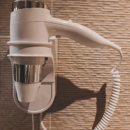 Hotel Hors-château - Centre Historique 3*