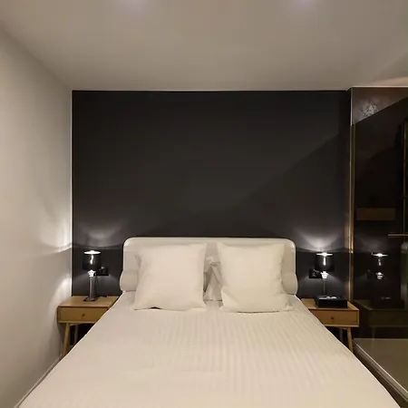 فندق Hors-chateau - Centre Historique 3*