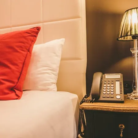 Hors-chateau - Centre Historique 3*