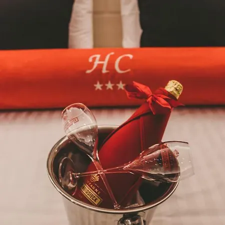 فندق Hors-chateau - Centre Historique 3*