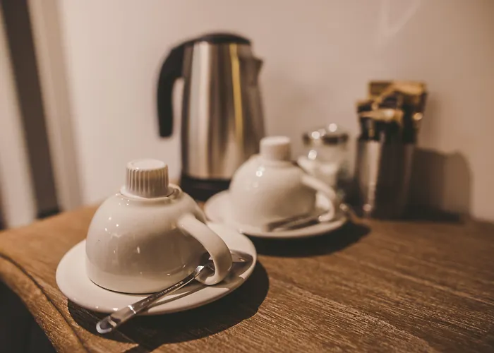 Hors-château - Centre Historique Hotel 3*