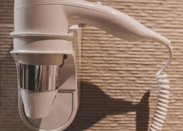 Hotel Hors-château - Centre Historique 3*