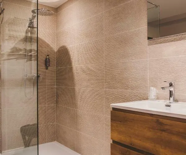 Hors-château - Centre Historique Hotel Liegi