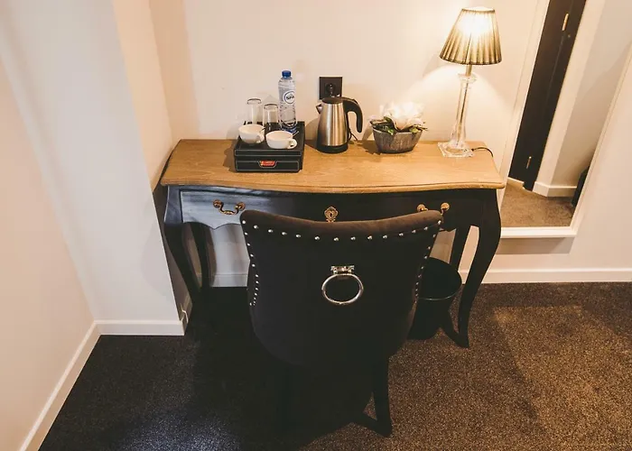 Hors-château - Centre Historique Hotel Liegi